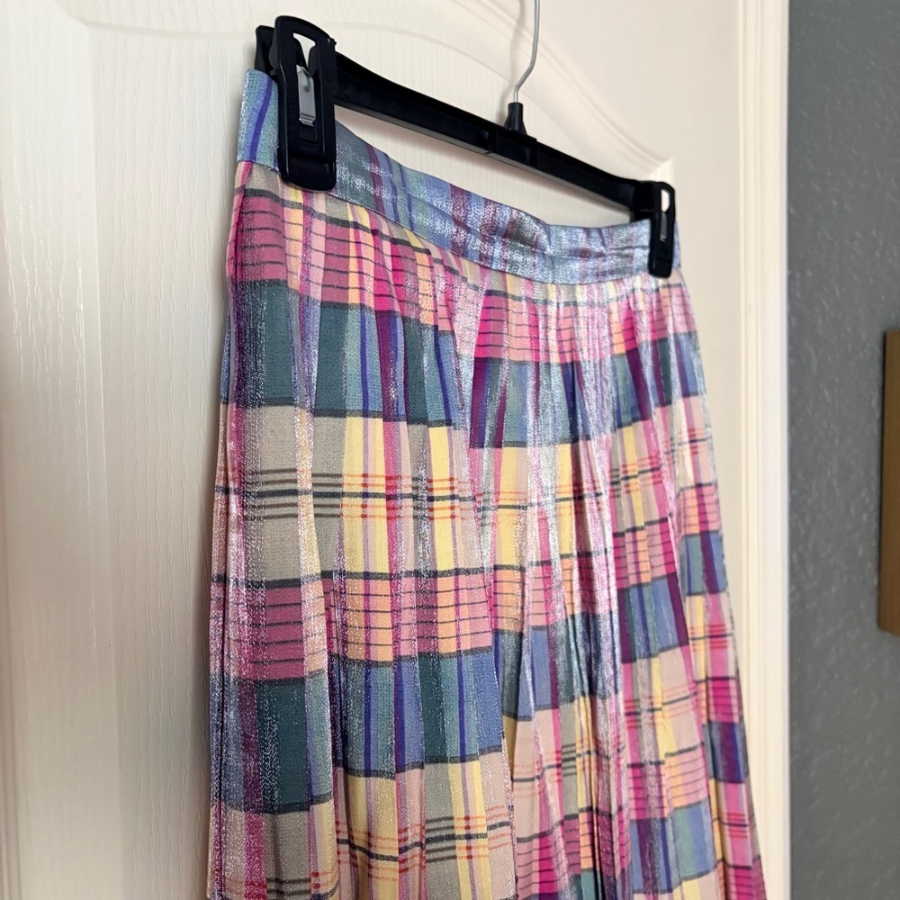 J crew Pleated midi skirt, vibrant shimmering plaid, 6 - Picture 4 of 11